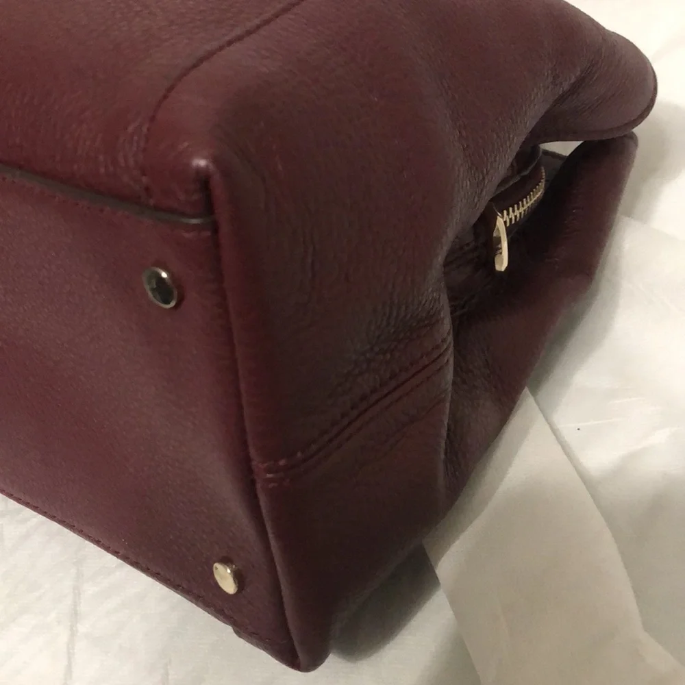 kate spade structured pebbled